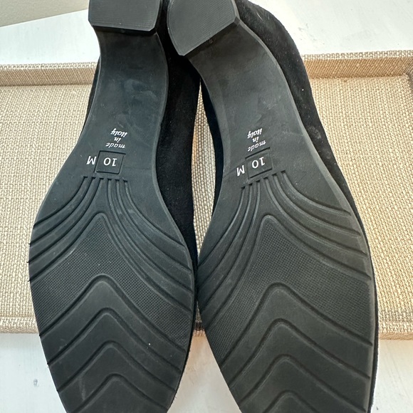 Sesto Meucci Suede Low Heel Pump - Picture 5 of 6